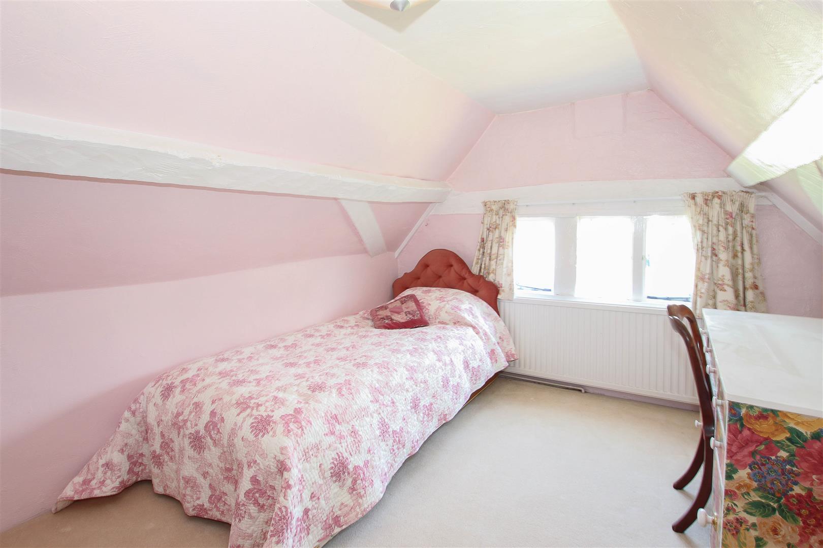 Days Lane, Doddinghurst, Brentwood Keith Ashton